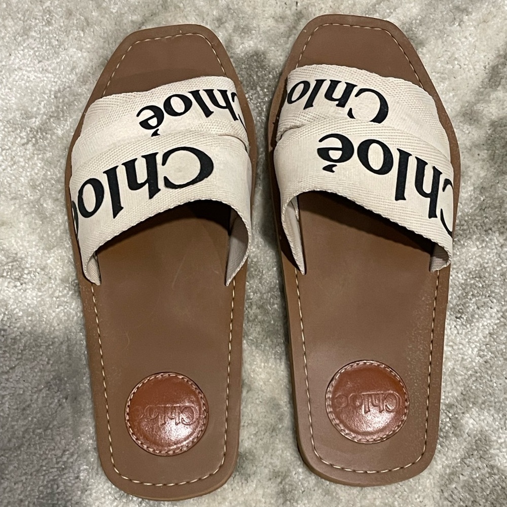 Chloe women’s size 37 slides